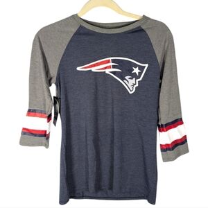 NWT NFL New England Patriots Football Team Athletic Fit womans tshirt size small